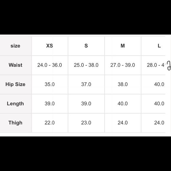 🆕Cream colored elastic waist cigarette pants - Picture 7 of 7